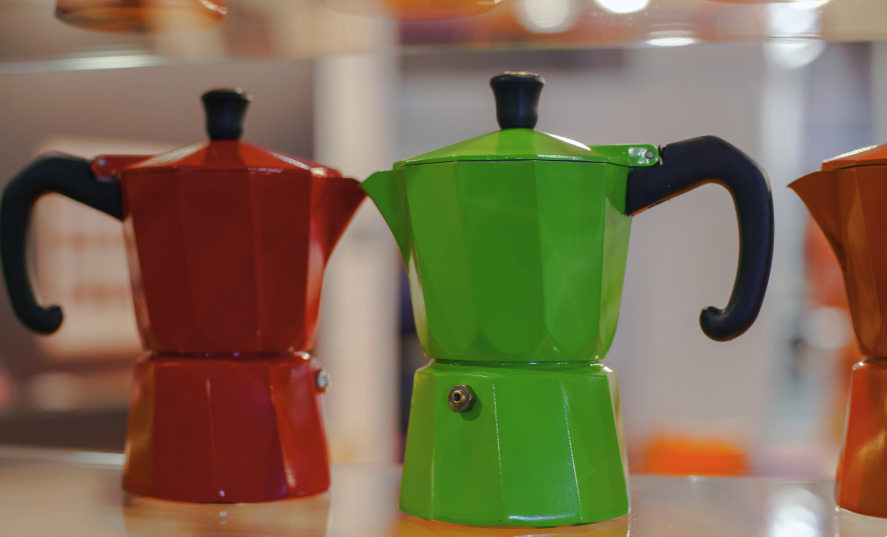 Bialetti vs Alessi